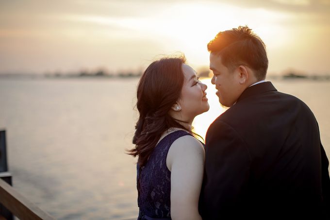 Prewedding Outdoor Suwandi & Jennifer by The Bridea - 003 Prewedding Outdoor Suwandi & Jennifer by The Bridea - 003