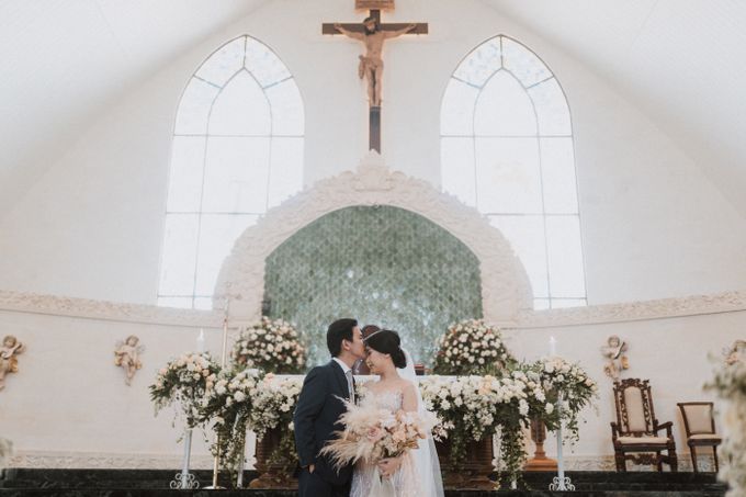 Catholic Wedding Ceremony of Tommy & Imelda by Vilia Wedding Planner - 012 Catholic Wedding Ceremony of Tommy & Imelda by Vilia Wedding Planner - 012