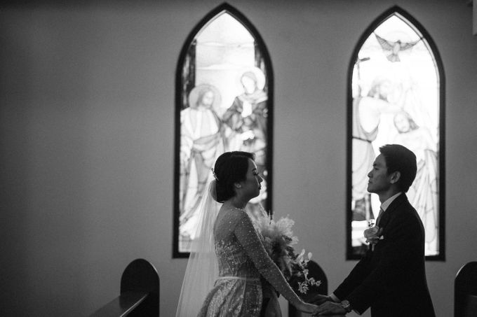 Catholic Wedding Ceremony of Tommy & Imelda by Vilia Wedding Planner - 015 Catholic Wedding Ceremony of Tommy & Imelda by Vilia Wedding Planner - 015