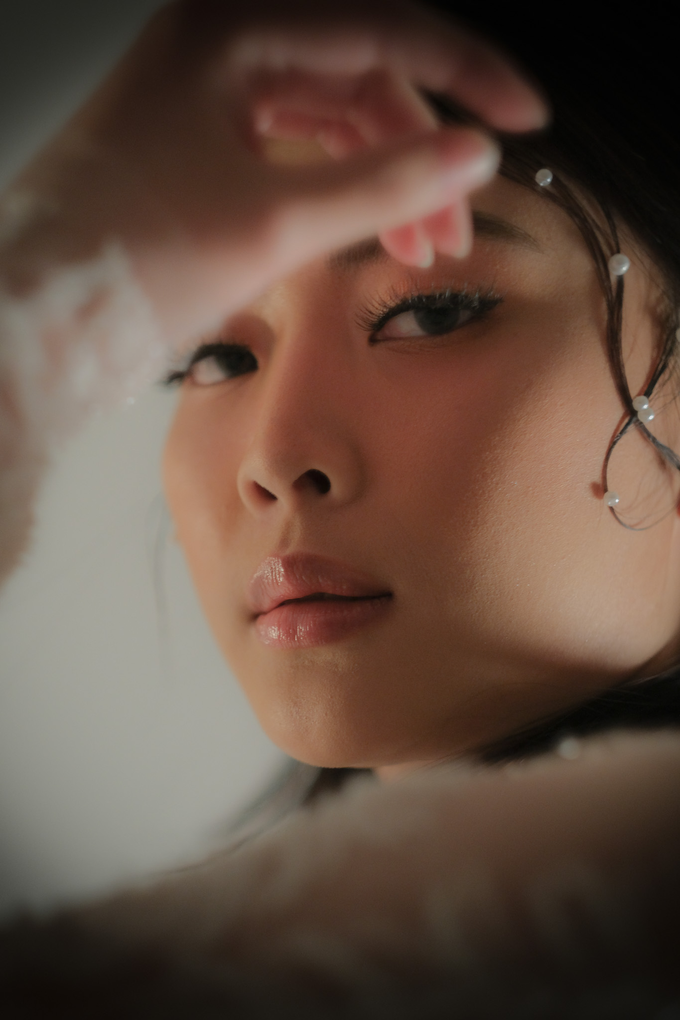 wedding makeup by Etiquette White - 001 wedding makeup by Etiquette White - 001