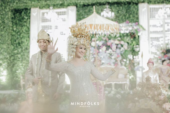 Compilation of Tari Pagar Palembang by Menara Mandiri by IKK Wedding (ex. Plaza Bapindo) - 003 Compilation of Tari Pagar Palembang by Menara Mandiri by IKK Wedding (ex. Plaza Bapindo) - 003