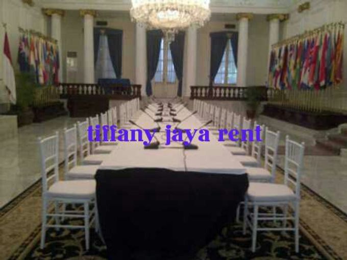 Tiffany Chair by TIFFANY JAYA RENT-KURSI TIFFANY - 007 Tiffany Chair by TIFFANY JAYA RENT-KURSI TIFFANY - 007