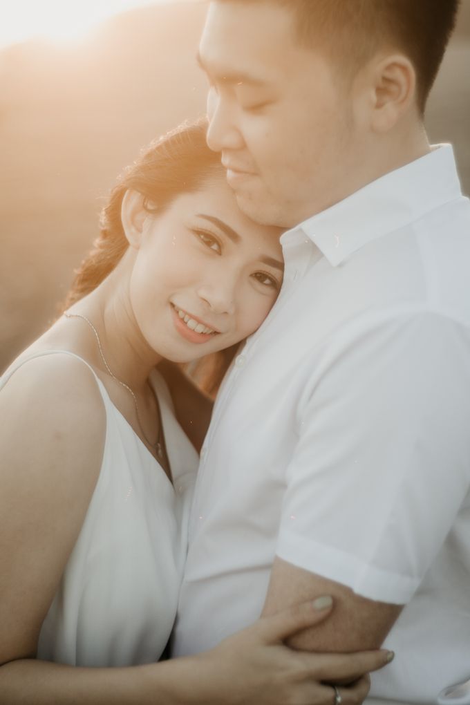 Engagement Session Of Wirya & Mega by Nocture - 028 Engagement Session Of Wirya & Mega by Nocture - 028