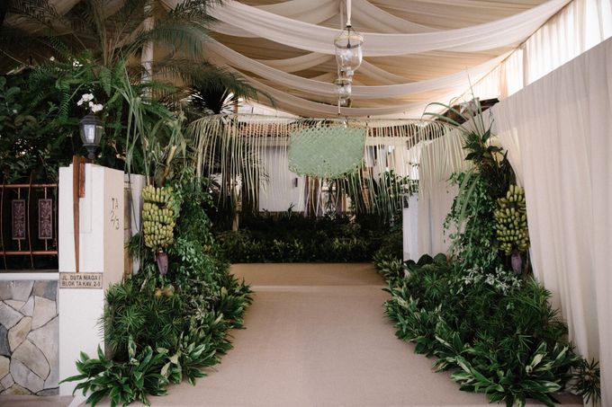 A WEDDING AT PONDOK INDAH by AIRY - 001 A WEDDING AT PONDOK INDAH by AIRY - 001
