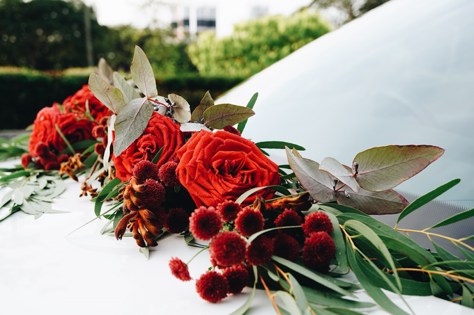 Bridal Car Dressed with Rustic Red Runner by The Bloomish Eden - 002 Bridal Car Dressed with Rustic Red Runner by The Bloomish Eden - 002