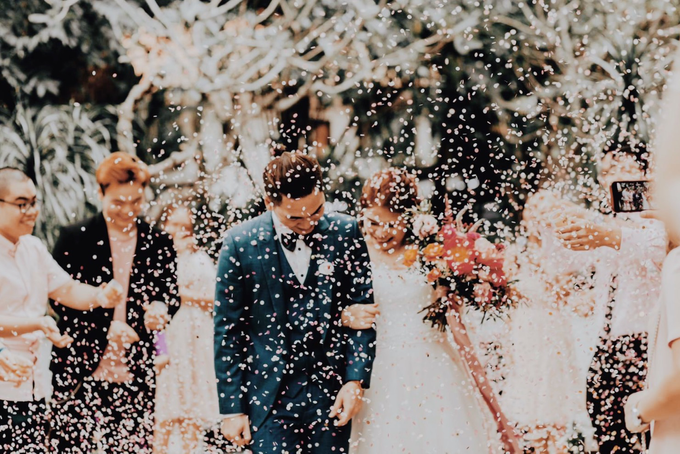 Vibrant Fun Pink Wedding by The Bloomish Eden - 012 Vibrant Fun Pink Wedding by The Bloomish Eden - 012