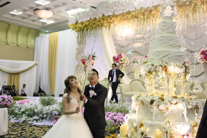 NAM Hotel Kemayoran (Eko & Chesa Wedding) by The Red Carpet Entertainment - 010