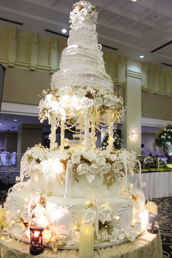 NAM Hotel Kemayoran (Eko & Chesa Wedding) by The Red Carpet Entertainment - 018