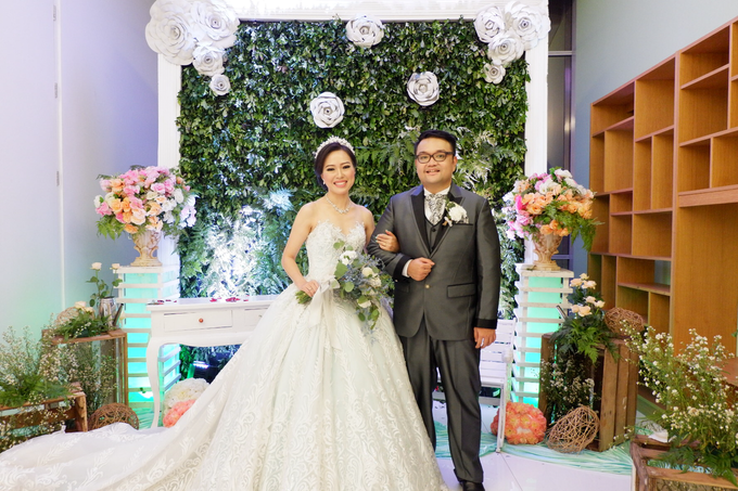 Sky Hall Ballroom (Adit & Melissa Wedding) by The Red Carpet Entertainment - 010