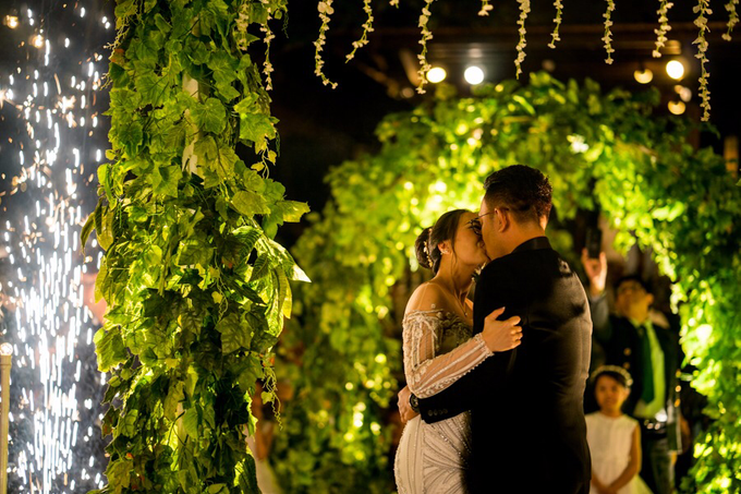 Aquino & Vicky wedding by The Red Shoes - 001 Aquino & Vicky wedding by The Red Shoes - 001