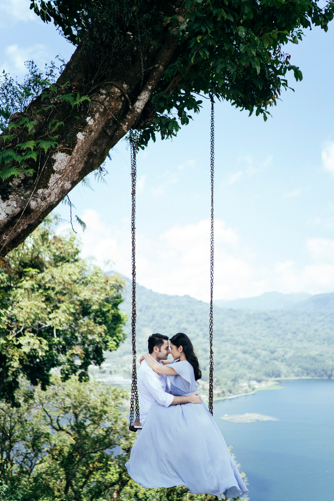 The Pre-wedding of Reza & Cintya by Lis Make Up - 009