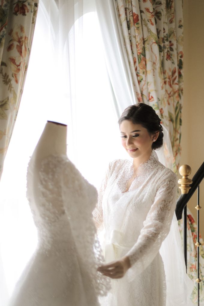 Beautiful in white Chester & Sara by theSerenade Organizer - 004 Beautiful in white Chester & Sara by theSerenade Organizer - 004