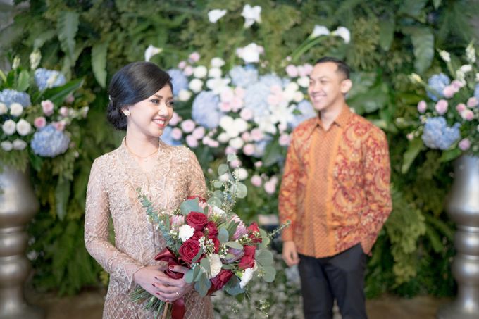 Enggagement Adria Krisna by theSerenade Organizer - 008 Enggagement Adria Krisna by theSerenade Organizer - 008