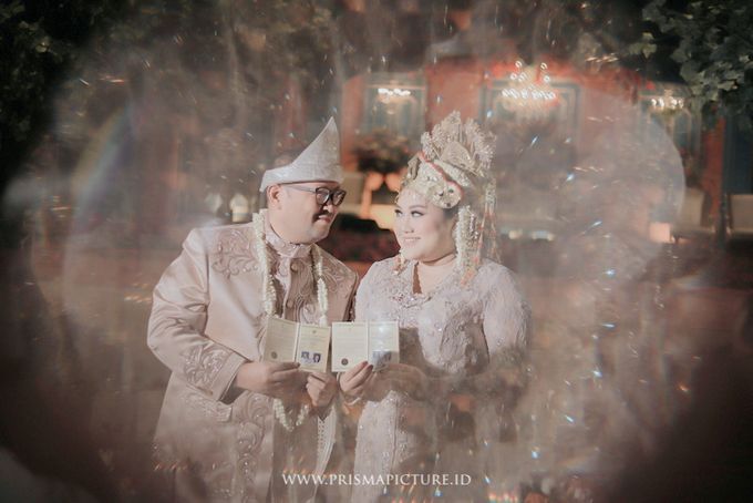 Perpaduan Adat Palembang dan Adat Jawa Modern ala Tya Mersa by theSerenade Organizer - 009 Perpaduan Adat Palembang dan Adat Jawa Modern ala Tya Mersa by theSerenade Organizer - 009