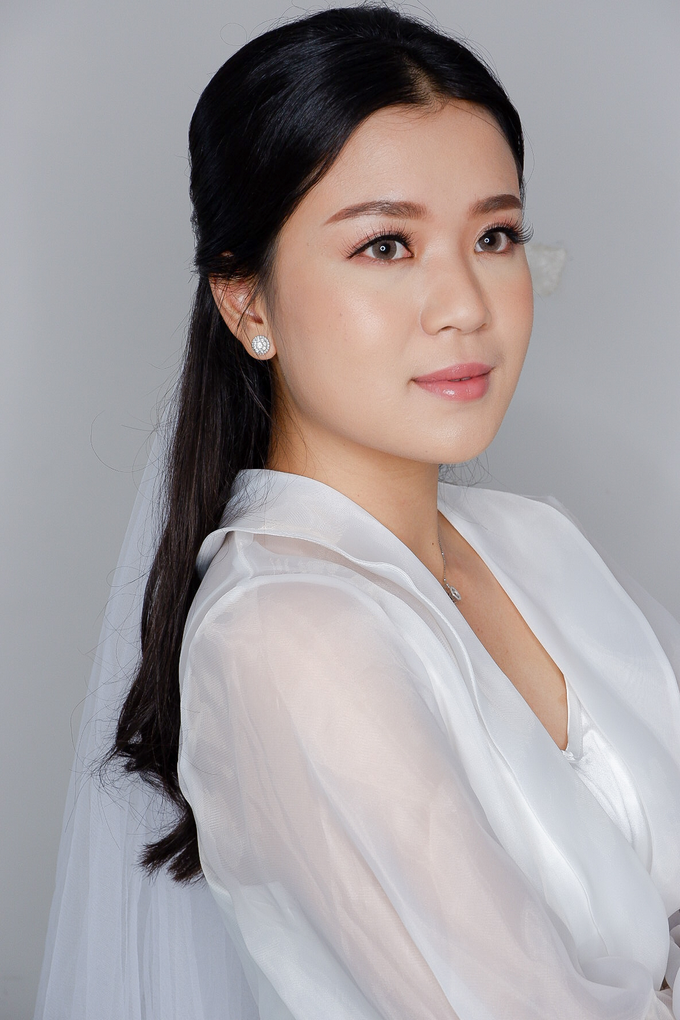 MS. INDAH by Theresia Feegy MUA - 003 MS. INDAH by Theresia Feegy MUA - 003