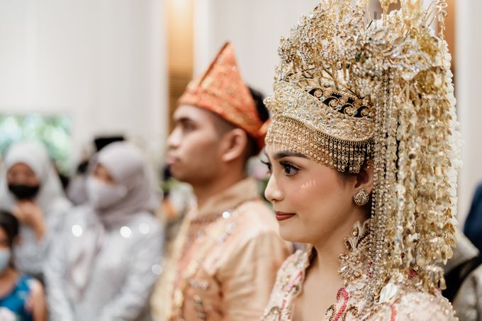 Tia & Aldi Wedding at The Allwynn Grand Ballroom by AKSA Creative - 013 Tia & Aldi Wedding at The Allwynn Grand Ballroom by AKSA Creative - 013