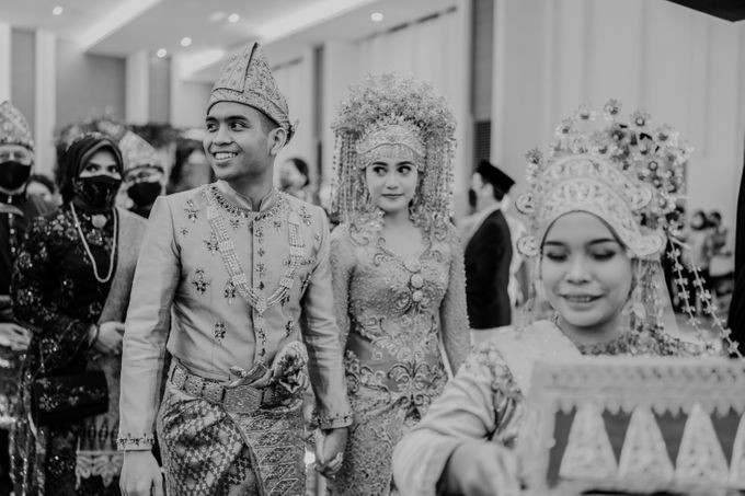 Tia & Aldi Wedding at The Allwynn Grand Ballroom by AKSA Creative - 015