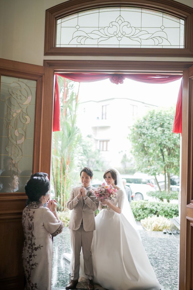 Tommy & Indri Wedding Day by ANTHEIA PHOTOGRAPHY - 012