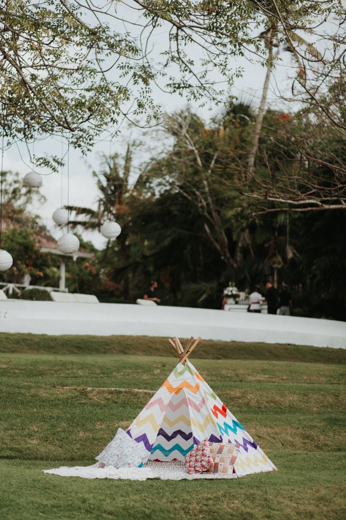 Nagisa Bali Wedding for Thiky & Joe by Oma Thia's Kitchen Catering - 016 Nagisa Bali Wedding for Thiky & Joe by Oma Thia's Kitchen Catering - 016