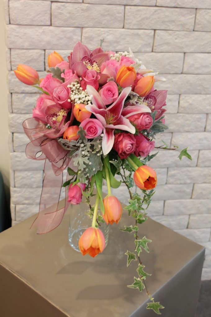 Bridal Bouquet by defloriee flower boutique - 018