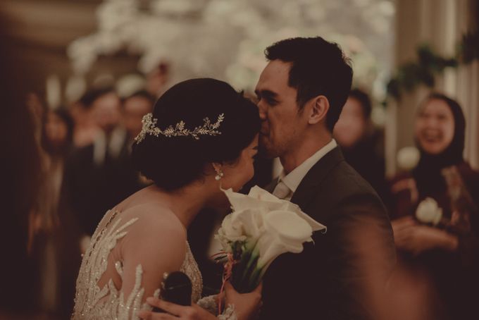 The Wedding of Astidira & Tommy by Bondan Photoworks - 031 The Wedding of Astidira & Tommy by Bondan Photoworks - 031