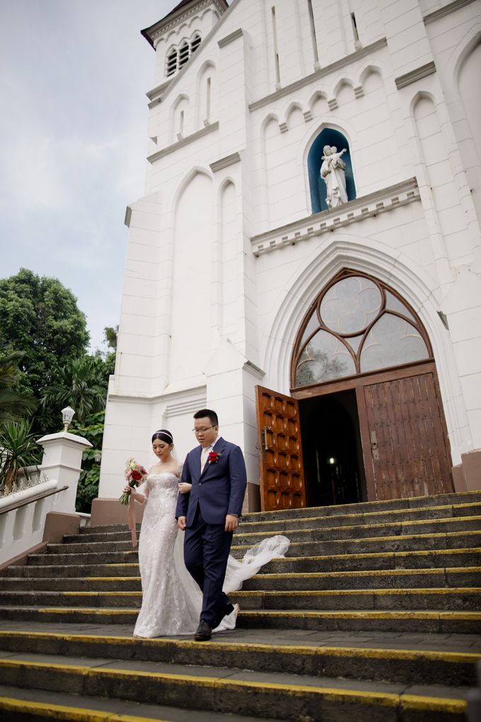 The Wedding of Tonny & Mentari by Ritzy Moments - 007