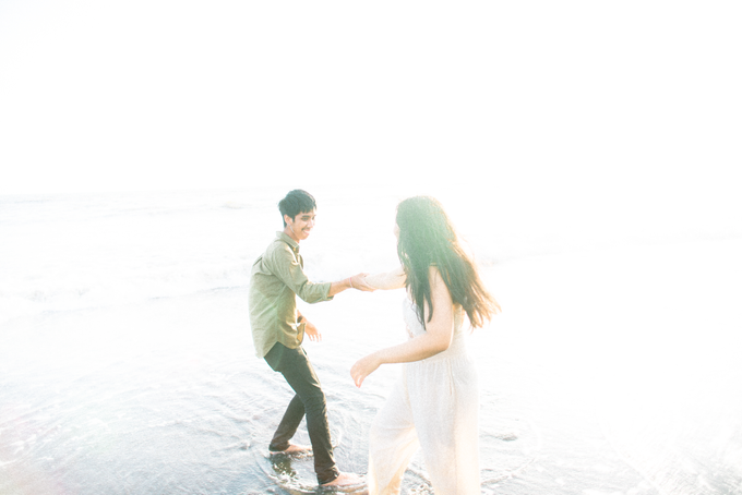 Couple Session Nikita & Sucaya by Tri Alfy Photography - 004 Couple Session Nikita & Sucaya by Tri Alfy Photography - 004