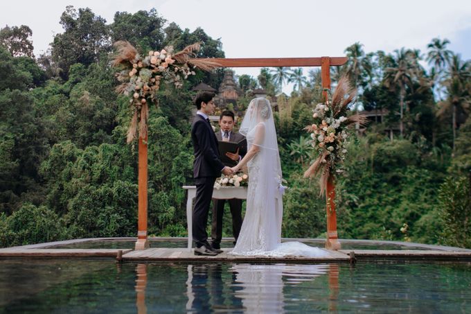 Ceremony at Hanging Garden by Bali Becik Wedding - 014 Ceremony at Hanging Garden by Bali Becik Wedding - 014
