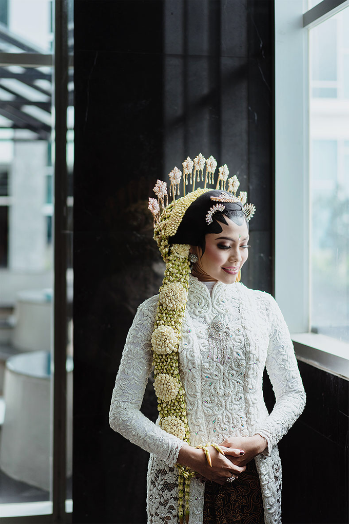 Ajeng & Indra by Uniqua stories - 009 Ajeng & Indra by Uniqua stories - 009