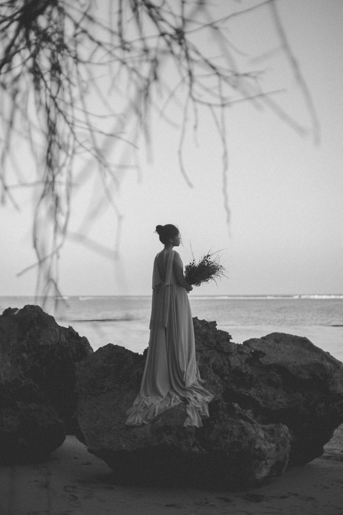 "UNTAMED" (Beach Raw and Natural Inspiration Shoot) by fire, wood & earth - 025 "UNTAMED" (Beach Raw and Natural Inspiration Shoot) by fire, wood & earth - 025