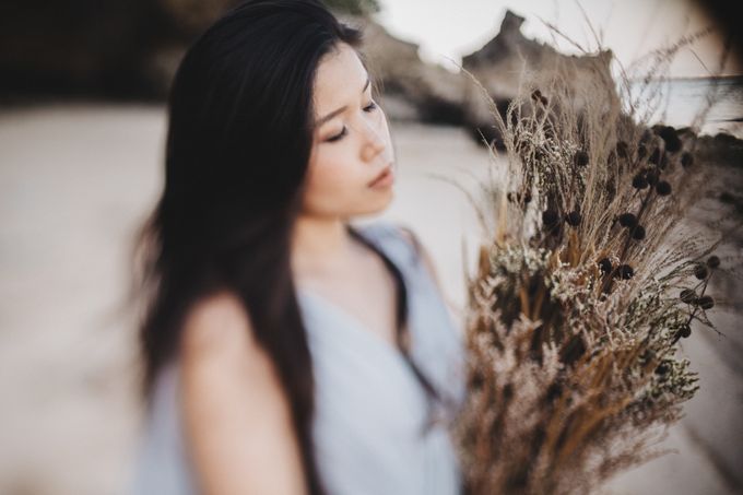 "UNTAMED" (Beach Raw and Natural Inspiration Shoot) by fire, wood & earth - 009 "UNTAMED" (Beach Raw and Natural Inspiration Shoot) by fire, wood & earth - 009
