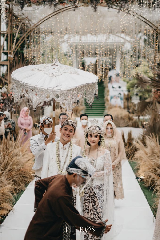 Puspita & Novan Wedding Decoration by Valentine Wedding Decoration - 011 Puspita & Novan Wedding Decoration by Valentine Wedding Decoration - 011