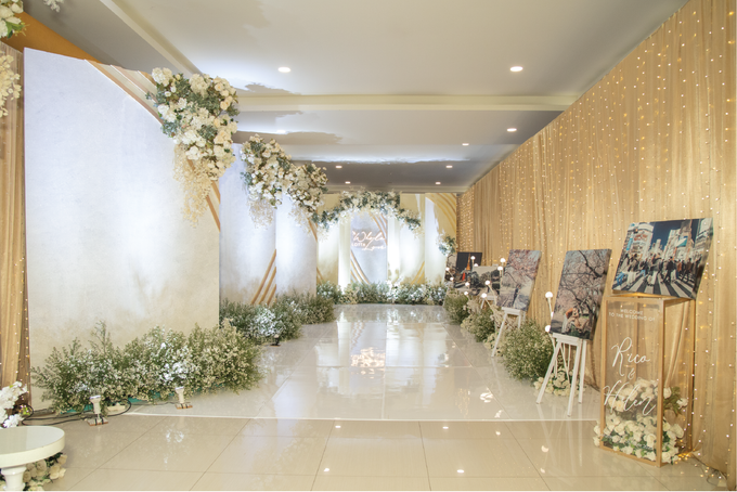 Rico & Hellen Wedding Decoration at Grand Sudirman by Valentine Wedding Decoration - 011