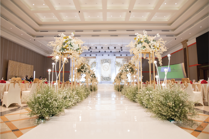 Rico & Hellen Wedding Decoration at Grand Sudirman by Valentine Wedding Decoration - 013