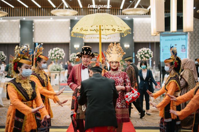 10F New Normal Wedding of  Dhilah & Denta by Menara Mandiri by IKK Wedding - 008