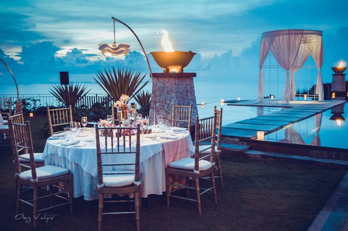 luxury tirtha uluwatu private wedding by Valyn Photography - 016 luxury tirtha uluwatu private wedding by Valyn Photography - 016