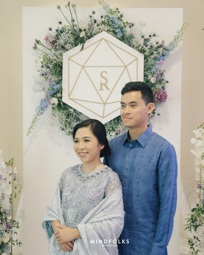 STEFANIE & RADIT - ENGAGEMENT CEREMONY by The Bloomingbuds - 007 STEFANIE & RADIT - ENGAGEMENT CEREMONY by The Bloomingbuds - 007