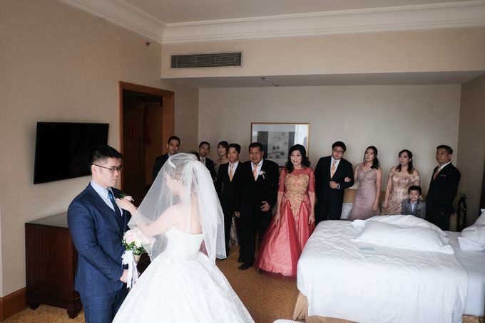 Wedding day of Shinta & Aldo by Michelle Bridal - 045