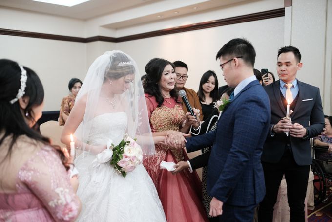 Wedding day of Shinta & Aldo by Michelle Bridal - 047