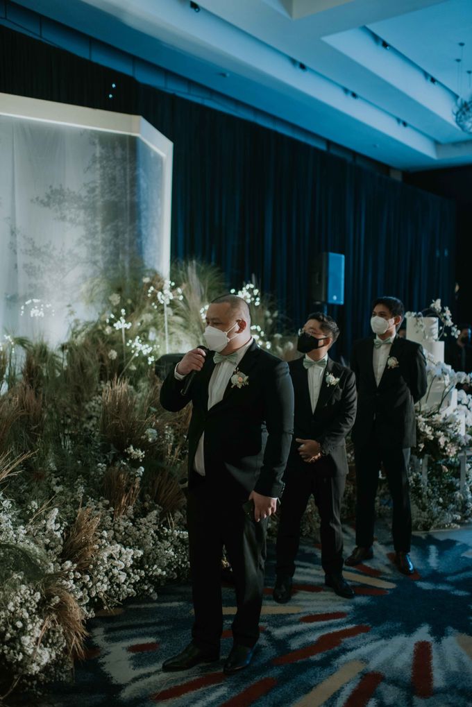 Satria & Lucy Wedding Decoration at Pullman Grand Ballroom, Bandung by Valentine Wedding Decoration - 027 Satria & Lucy Wedding Decoration at Pullman Grand Ballroom, Bandung by Valentine Wedding Decoration - 027