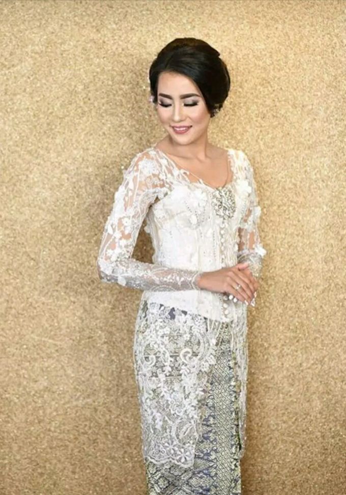 Arina & Therza Wedding Day by FANNY KARTIKA - 003 Arina & Therza Wedding Day by FANNY KARTIKA - 003