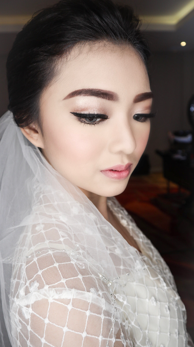 Ms. Nadia by Val Make Up Studio - 002