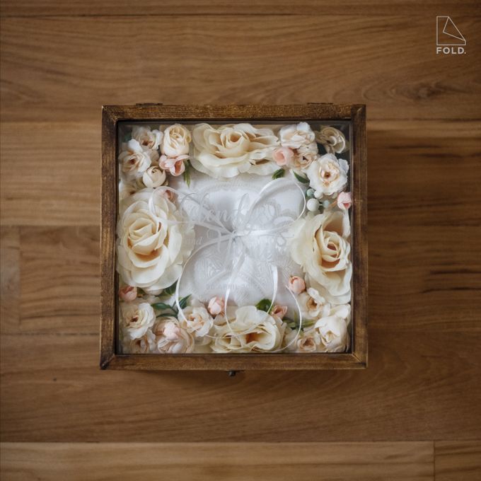 VALET by FOLD. - 033 VALET by FOLD. - 033