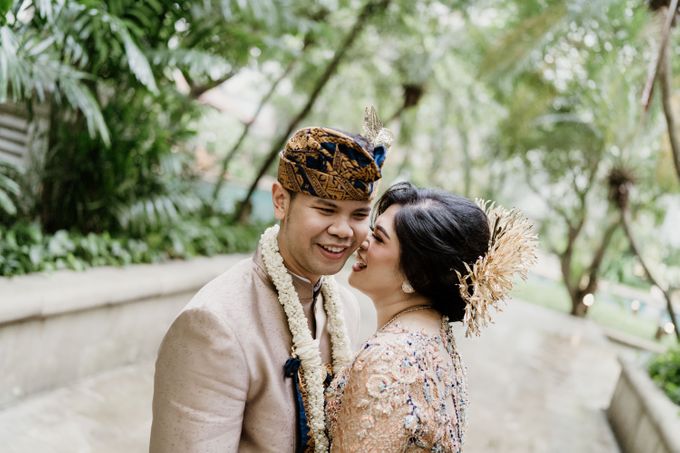 Vania & Bagus Wedding at The Dharmawangsa Hotel Jakarta by AKSA Creative - 020 Vania & Bagus Wedding at The Dharmawangsa Hotel Jakarta by AKSA Creative - 020