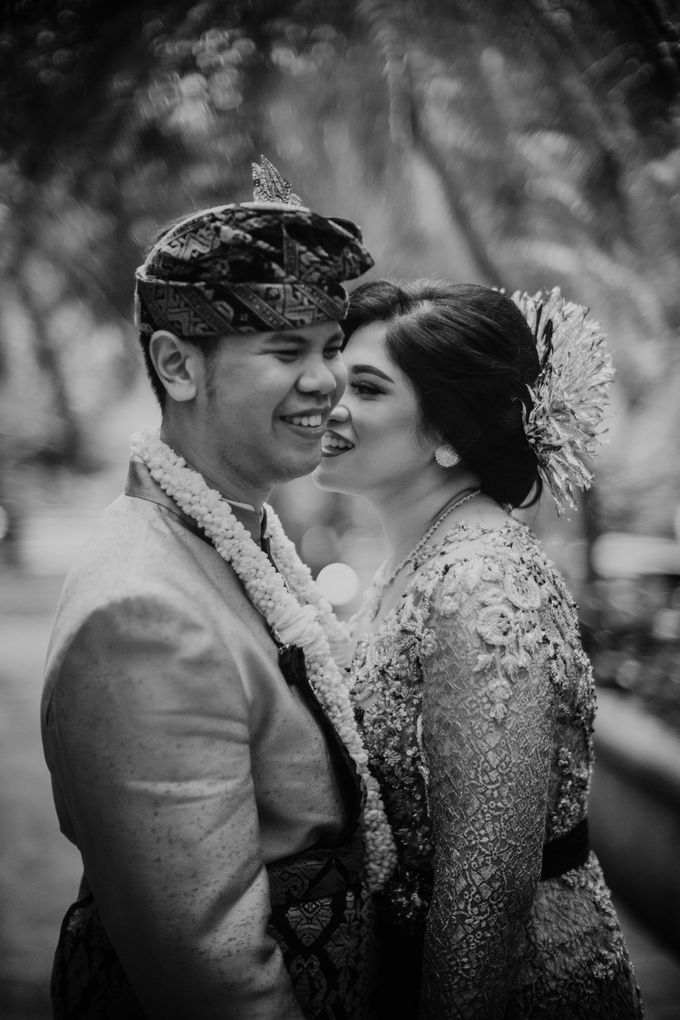 Vania & Bagus Wedding at The Dharmawangsa Hotel Jakarta by AKSA Creative - 026