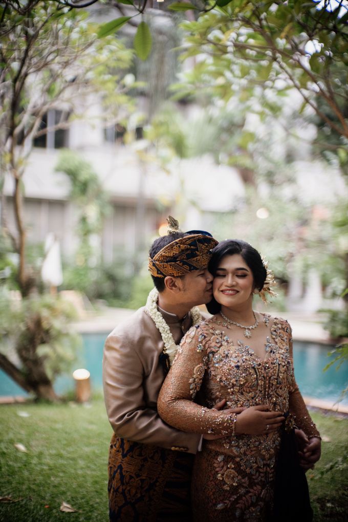 Vania & Bagus Wedding at The Dharmawangsa Hotel Jakarta by AKSA Creative - 029