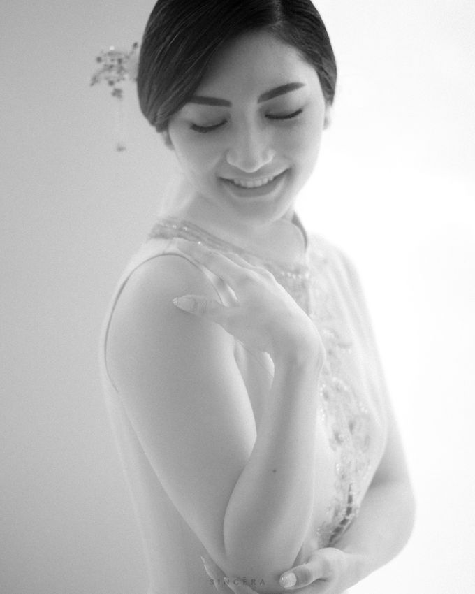 Vincent & Astrid Engagement by Femine Wiratno - 003 Vincent & Astrid Engagement by Femine Wiratno - 003