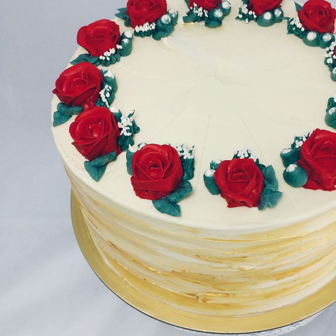Floral Botanical Wedding Cake by Orange Maple Bakery - 006 Floral Botanical Wedding Cake by Orange Maple Bakery - 006