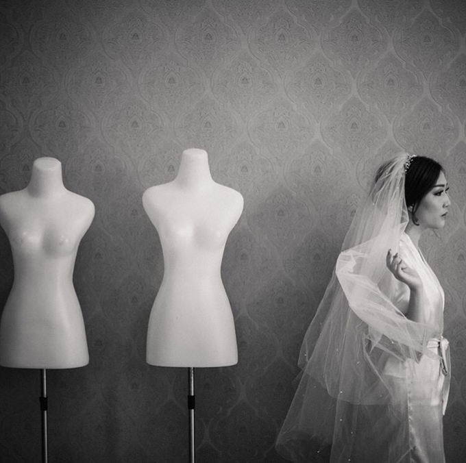 Cipta & Nathalie Tying Knot by Vermount Photoworks - 001 Cipta & Nathalie Tying Knot by Vermount Photoworks - 001