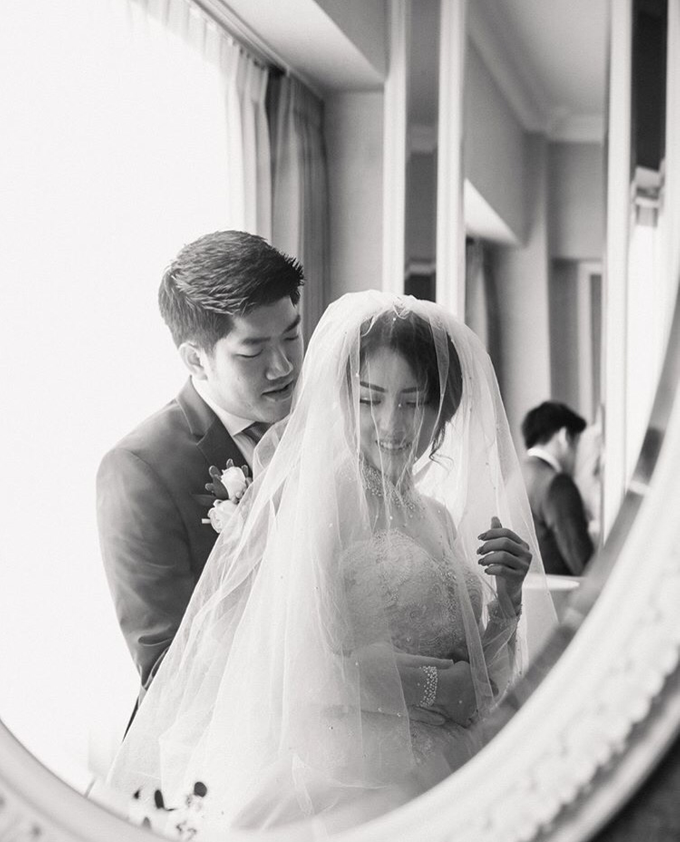 Cipta & Nathalie Tying Knot by Vermount Photoworks - 020 Cipta & Nathalie Tying Knot by Vermount Photoworks - 020